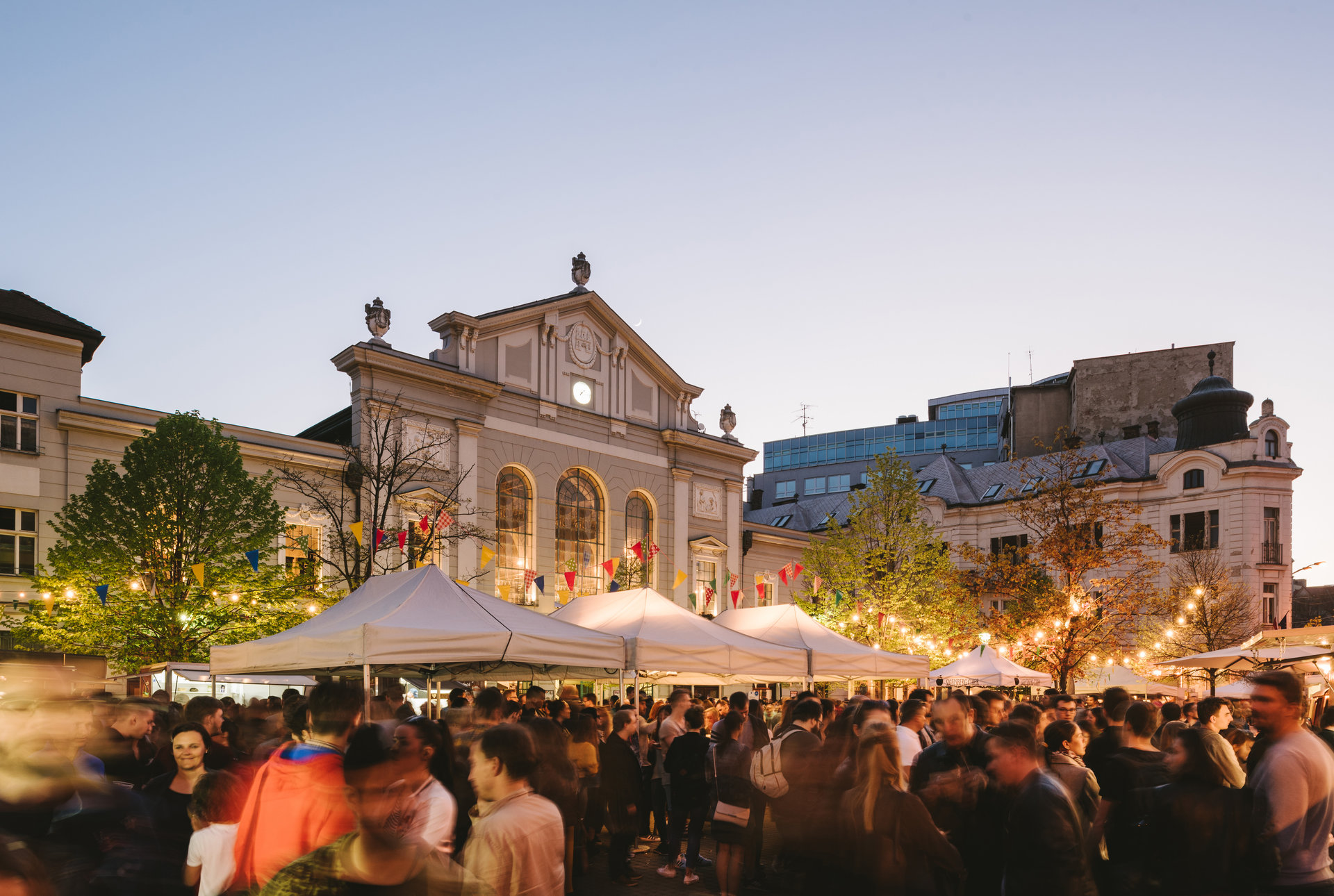 Príbeh Starej tržnice: ako sa z prázdnej budovy stalo živé mestské centrum