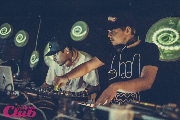 Emonoizboyz / live set